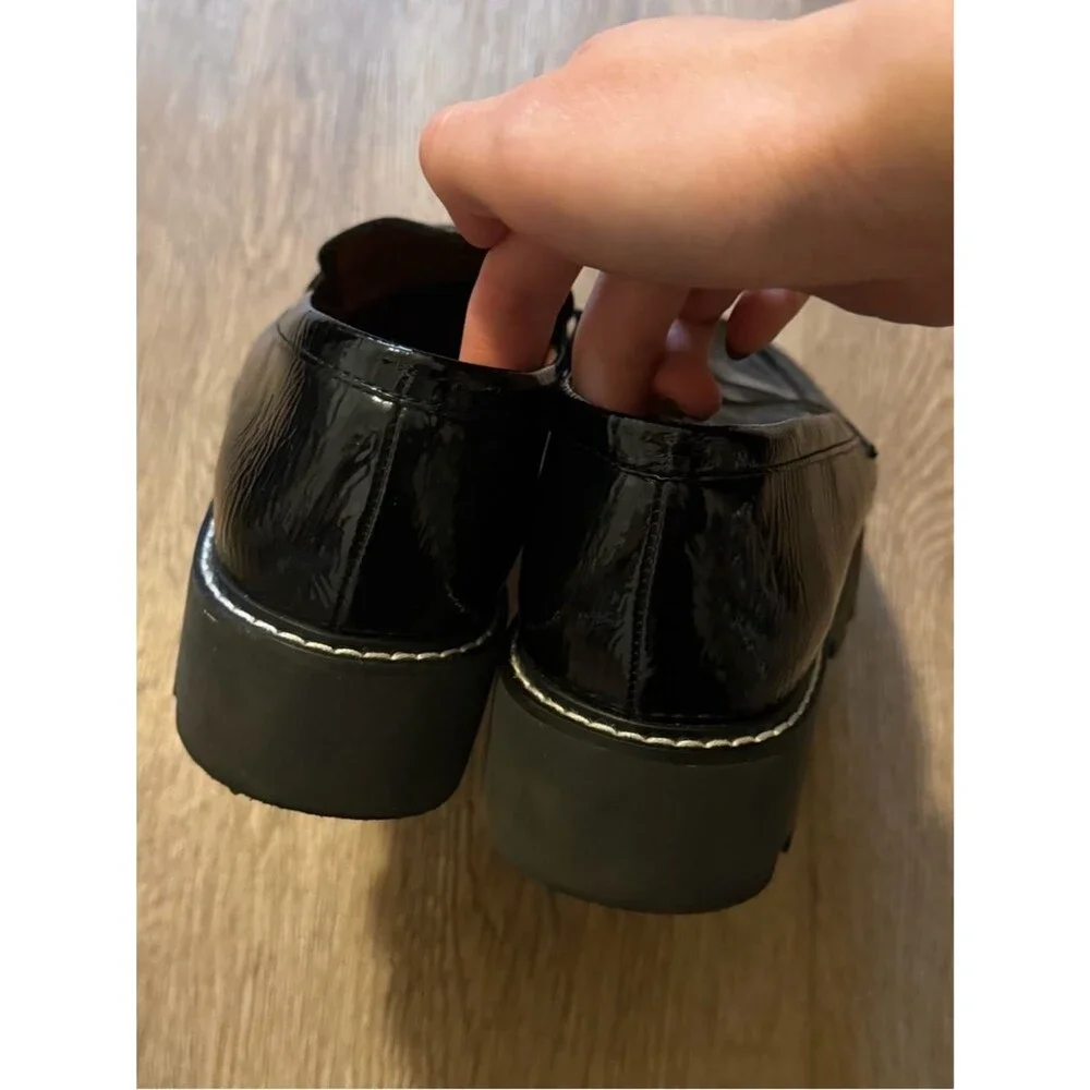 Franco Sarto Balin Patent Leather Black Lug Sole Loafers Size 9.5W
